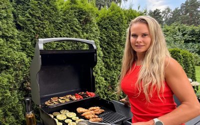 Grils un veselīgs uzturs – vai tas ir savienojams? Zanda Zariņa-Rešetina atklāj 4 priekšnoteikumus pilnvērtīgākai dārza maltītei